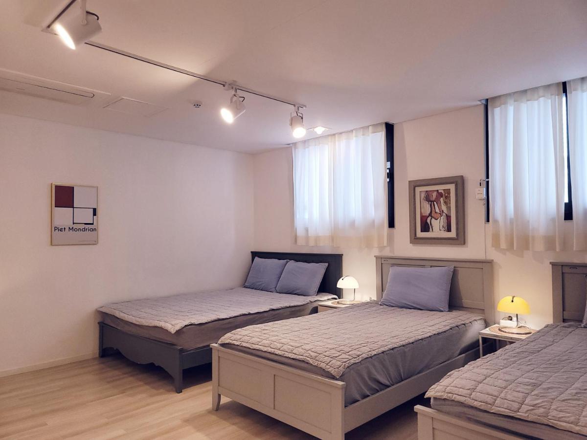 Picasso Guesthouse Mokpo Exterior photo